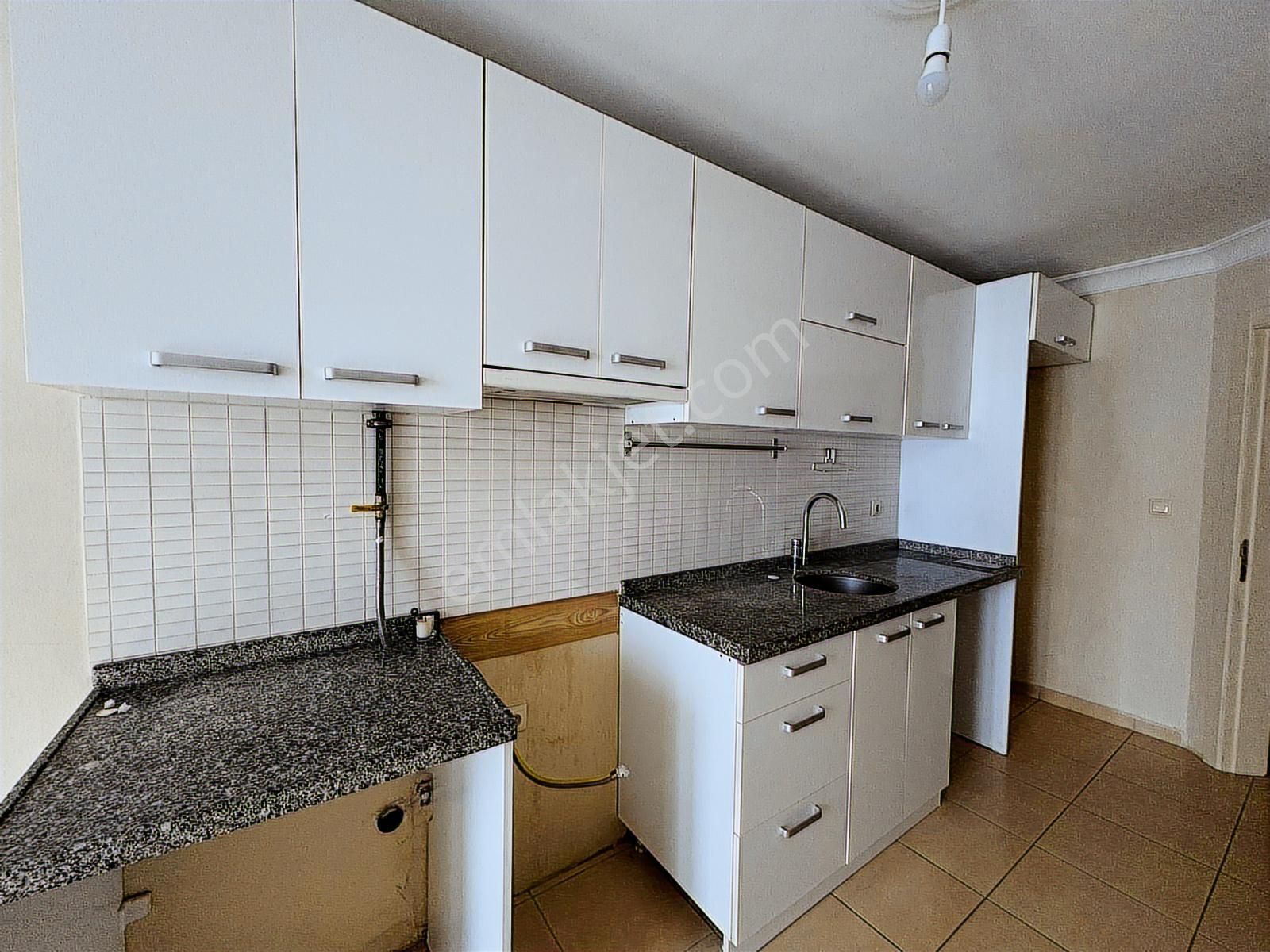 İhsaniyede Kiralık 2+1 Daire - Görsel 16