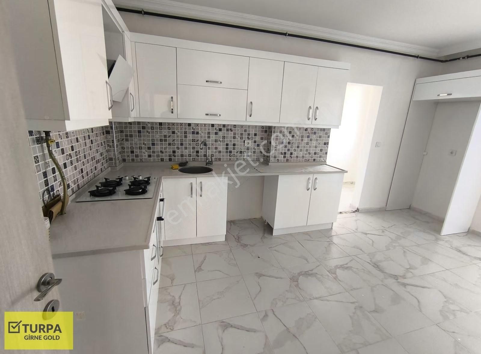 Menemen Ulukent İstiklal Mahallesi Site İci 3+1 Kiralık Daire. - Görsel 19