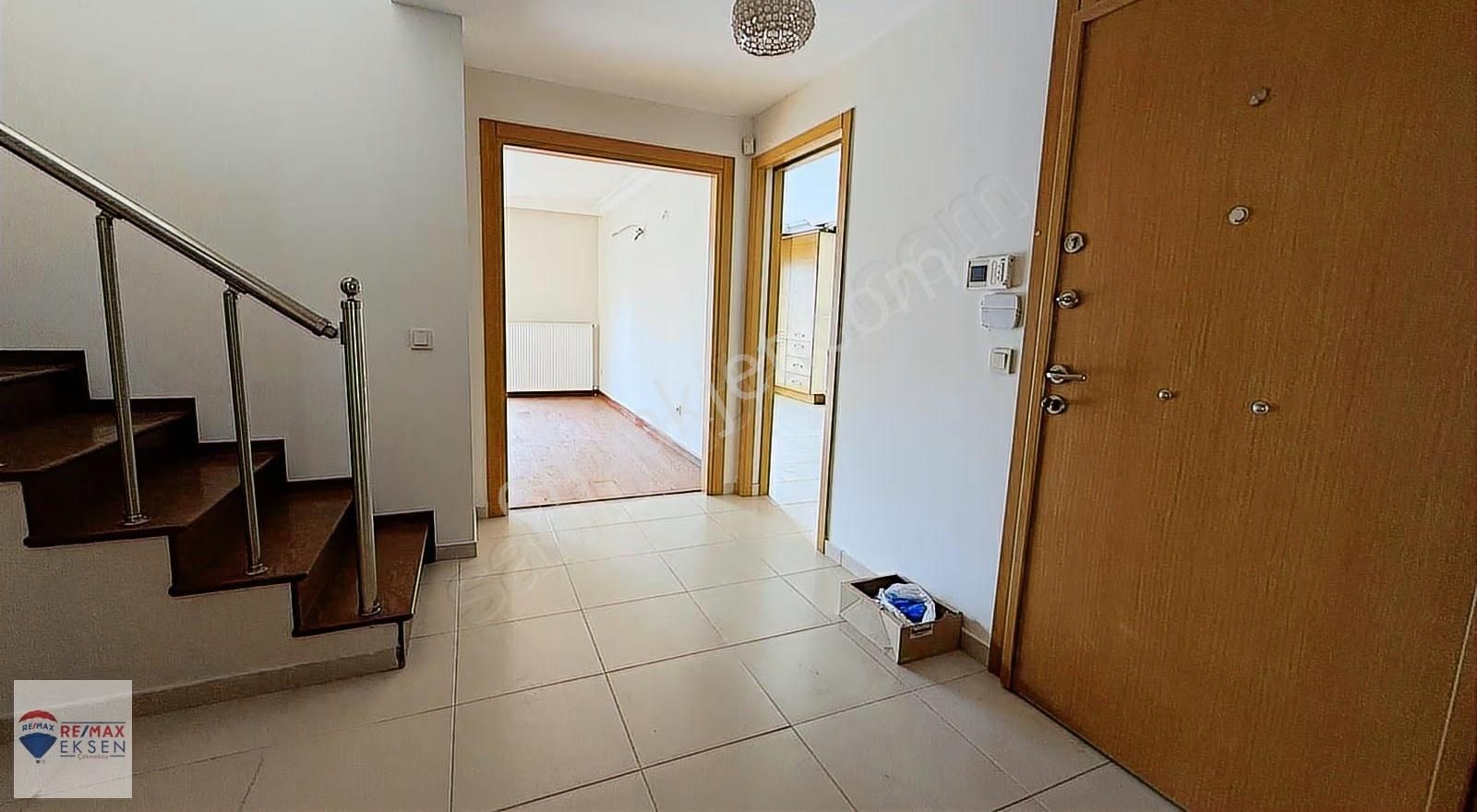 Suadiye Emin Ali Paşa Caddesinde 260 M2 3+2 Dublex Emsalsiz - Görsel 2