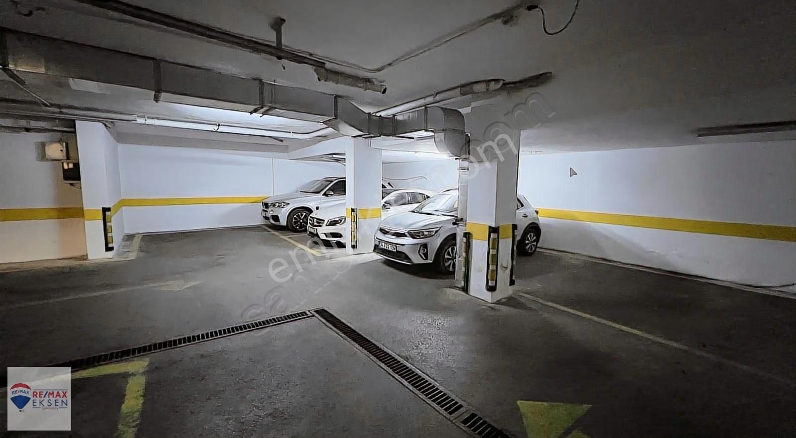 Suadiye Emin Ali Paşa Caddesinde 260 M2 3+2 Dublex Emsalsiz - Görsel 28