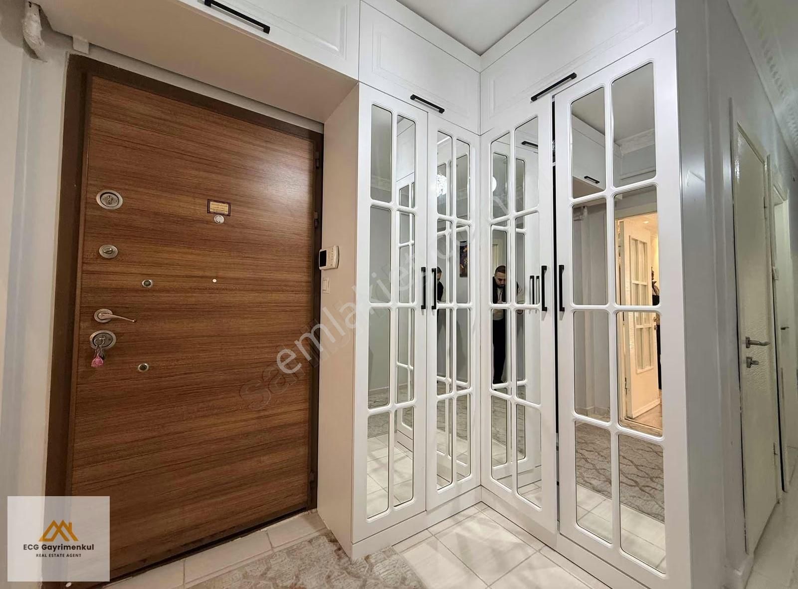 Ecg'den; Saray Fatihte Merkezi Konumda, Geniş 3+1 Fırsat Daire - Görsel 6