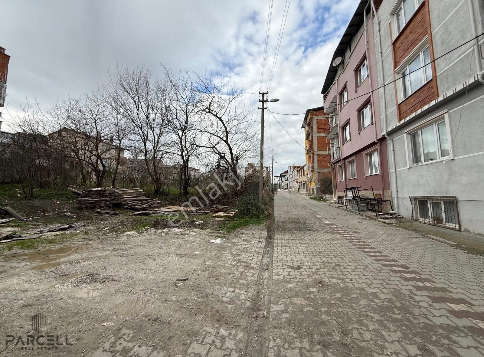 Bursa Mustafakemalpaşa Lalaşahin'de Satılık 3 Kat İmarlı Arsa - Görsel 3