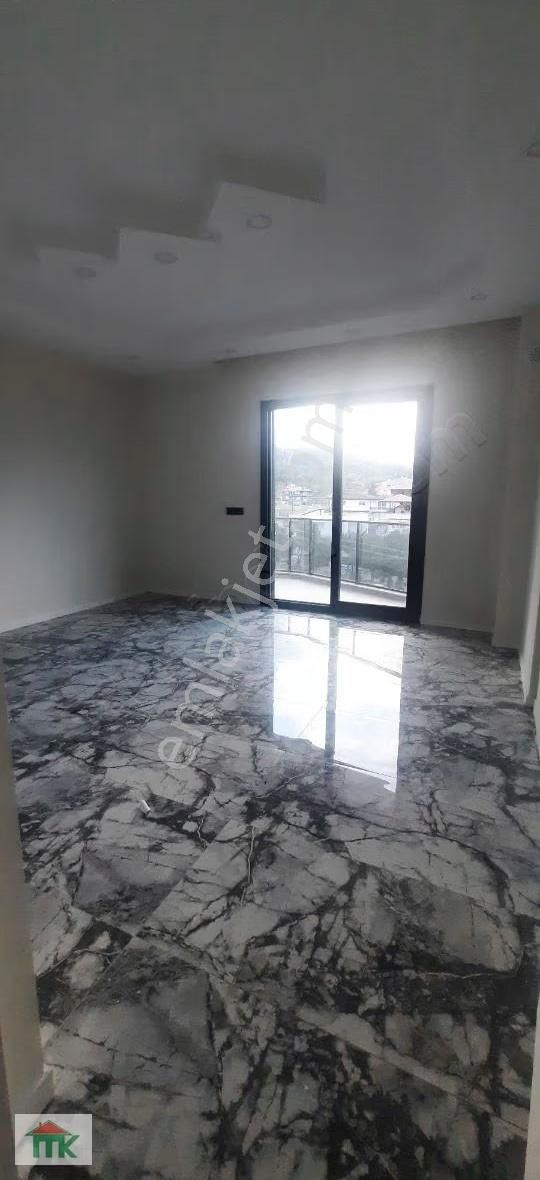 Mk Dan Göveçlikte Sıfır Daire