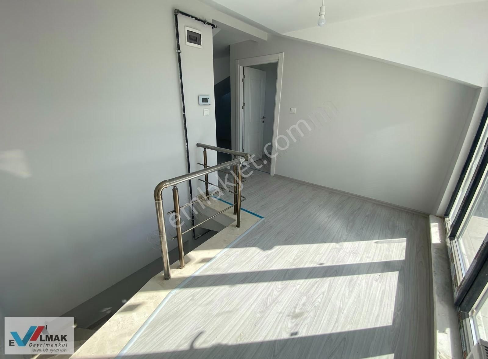 Evalmak Gayrimenkul'den Söğütlüçeşme Mah.de Satılık 3+2 Dubleks - Görsel 17