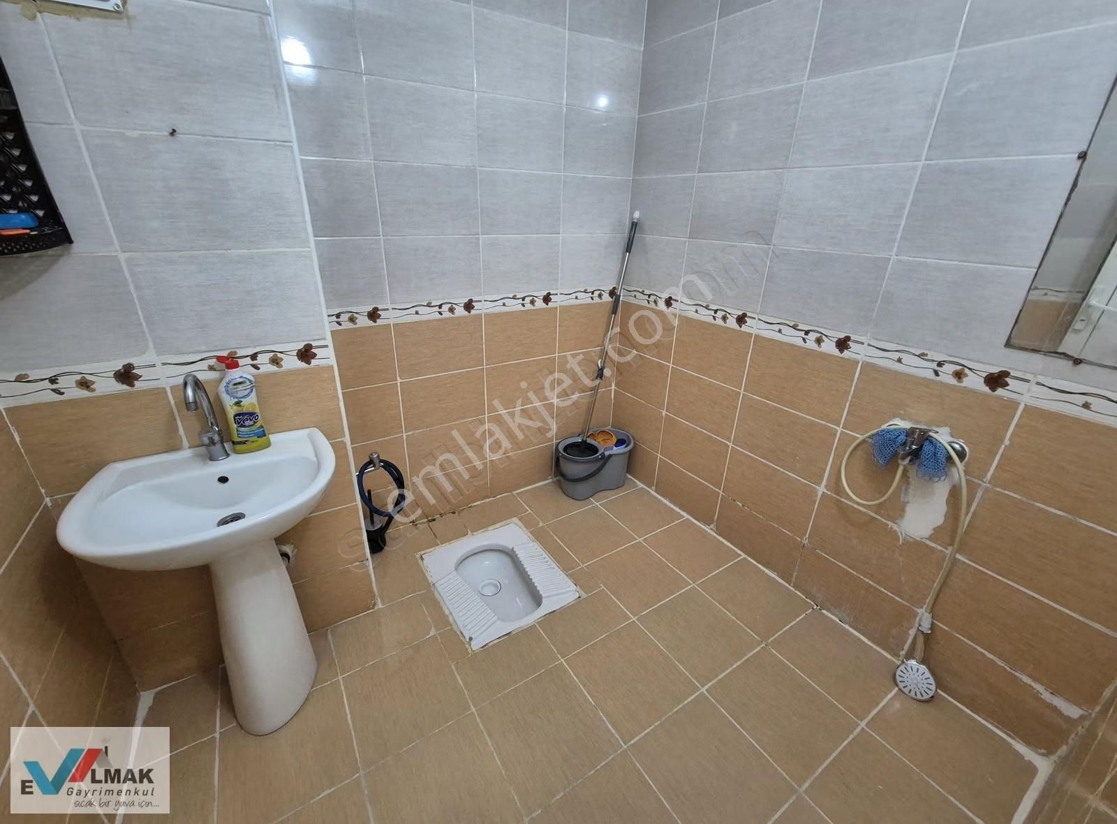 Acil!!! Evalmak'tan Mehmet Akif Mah.de Uygun Satılık 2+1 Daire - Görsel 15