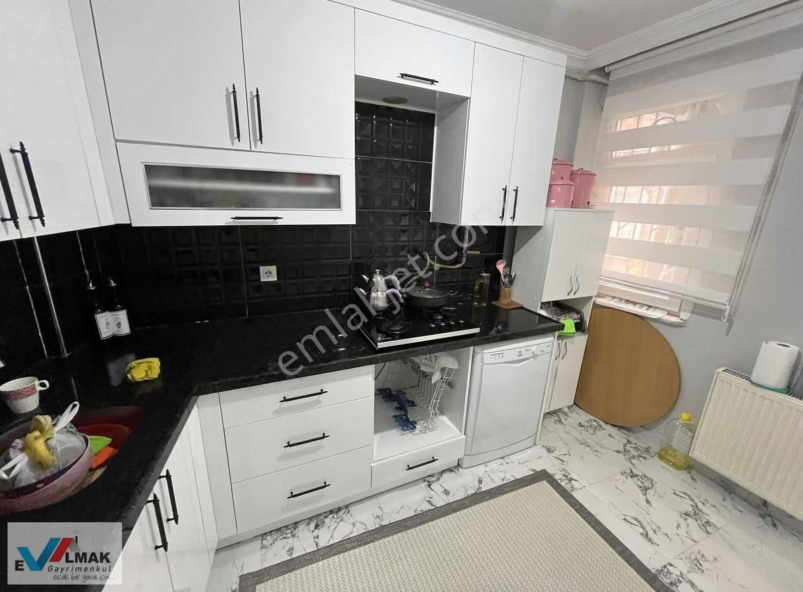 Evalmak'tan Söğütlüçeşme Mah.de Yüksek Hisseli 3+1 Arakat - Görsel 34