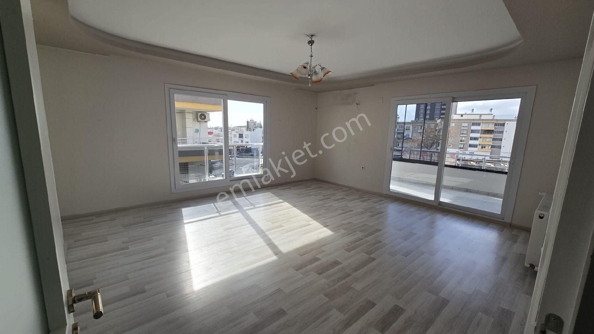 Toroslar Yalınayakta 3+1 Site İçerisinde Asansörlü Kiralık Daire - Görsel 28