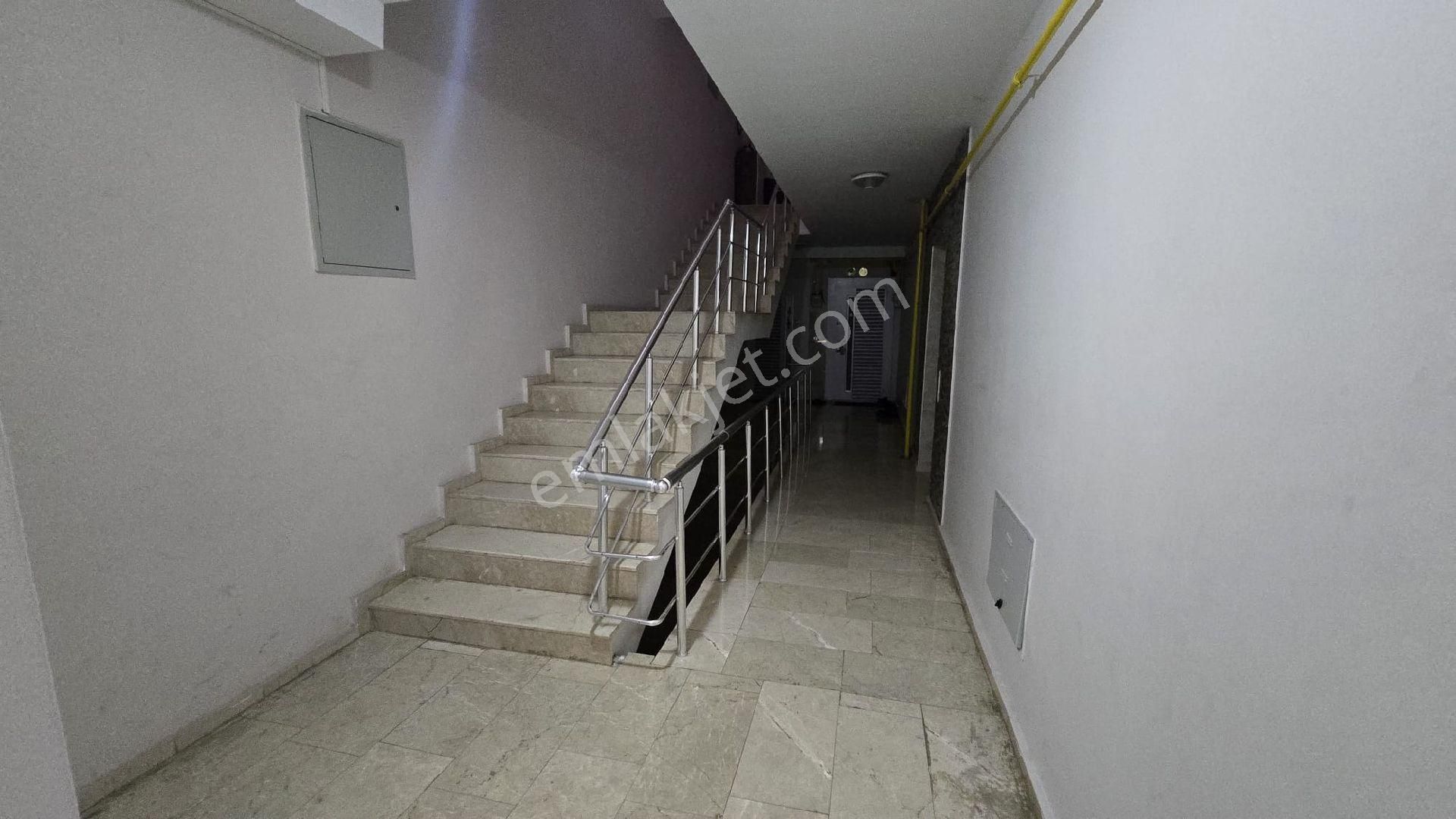 Toroslar Yalınayakta 3+1 Site İçerisinde Asansörlü Kiralık Daire - Görsel 22