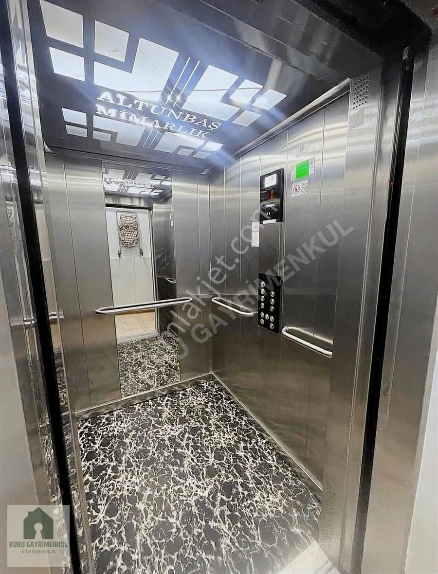 Koru Emlaktan Kiralık 3+1lüx Merkezi Daire - Görsel 13