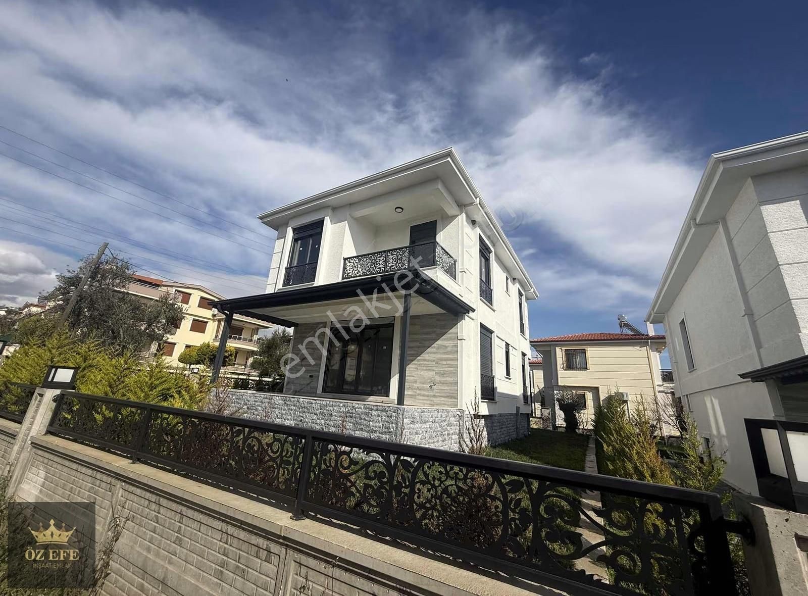 Küçükkuyu Mıhlıda 4+1 Müstakil Lüx Villalar - Görsel 10