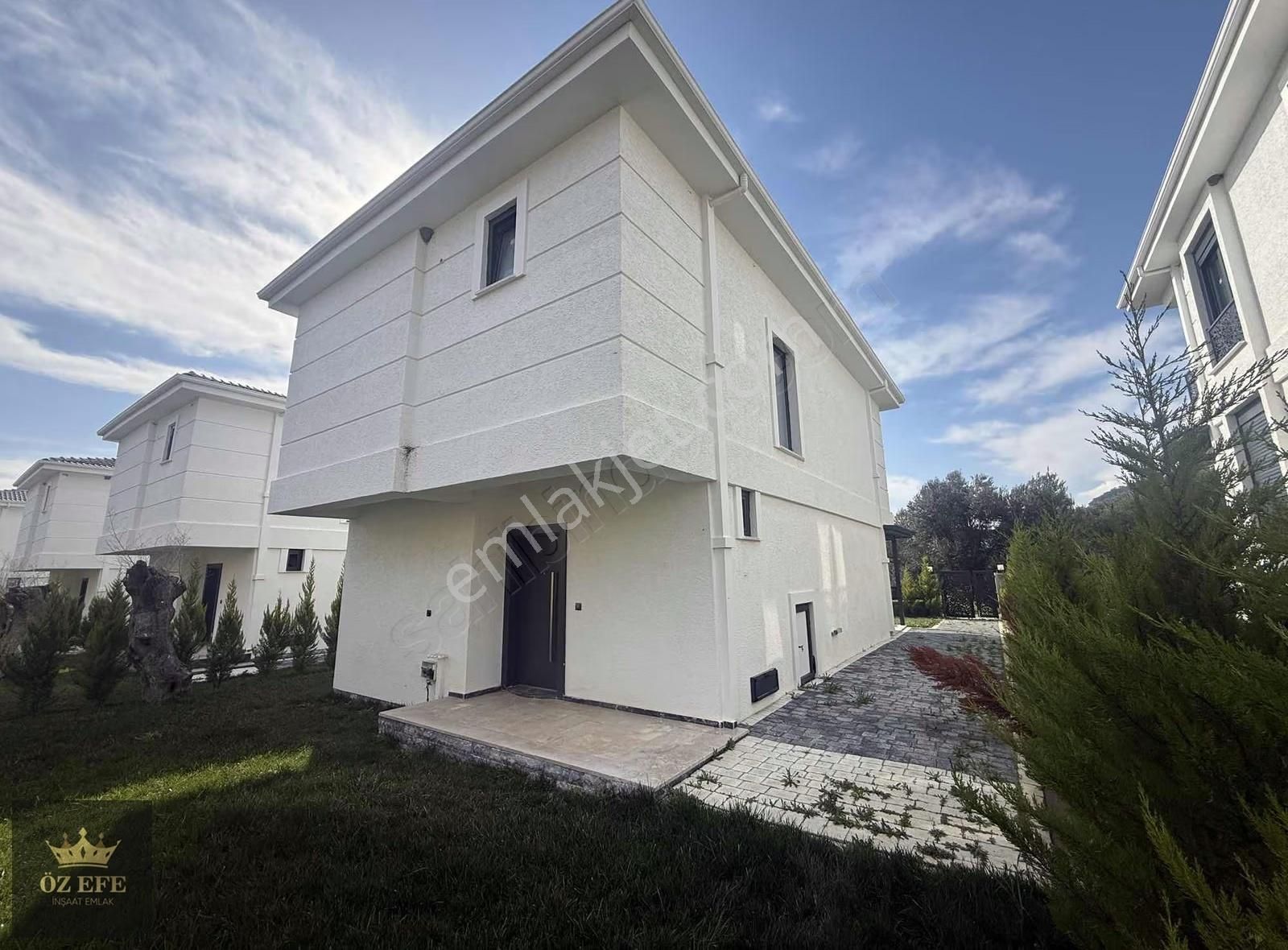 Küçükkuyu Mıhlıda 4+1 Müstakil Lüx Villalar - Görsel 16