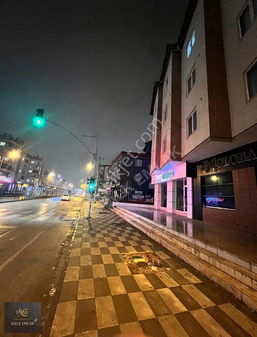 Rasaf Yolunda Satılık Lüx 1+1 Full Eşyalı Daire - Görsel 6