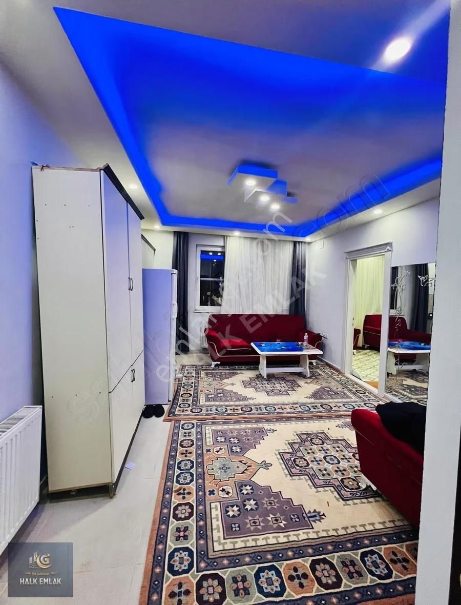 Rasaf Yolunda Satılık Lüx 1+1 Full Eşyalı Daire