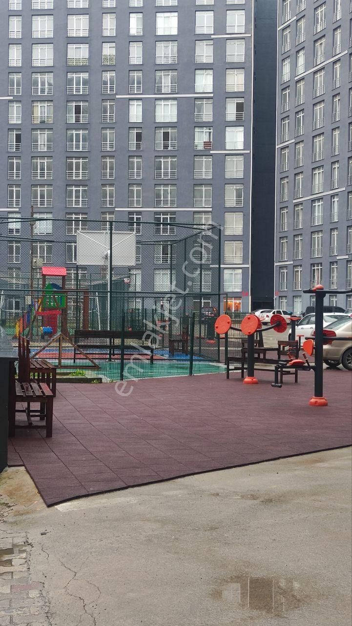 Esenyurt Hayatpark 4 Sitesi Kiralık 2+1 Daire - Görsel 2