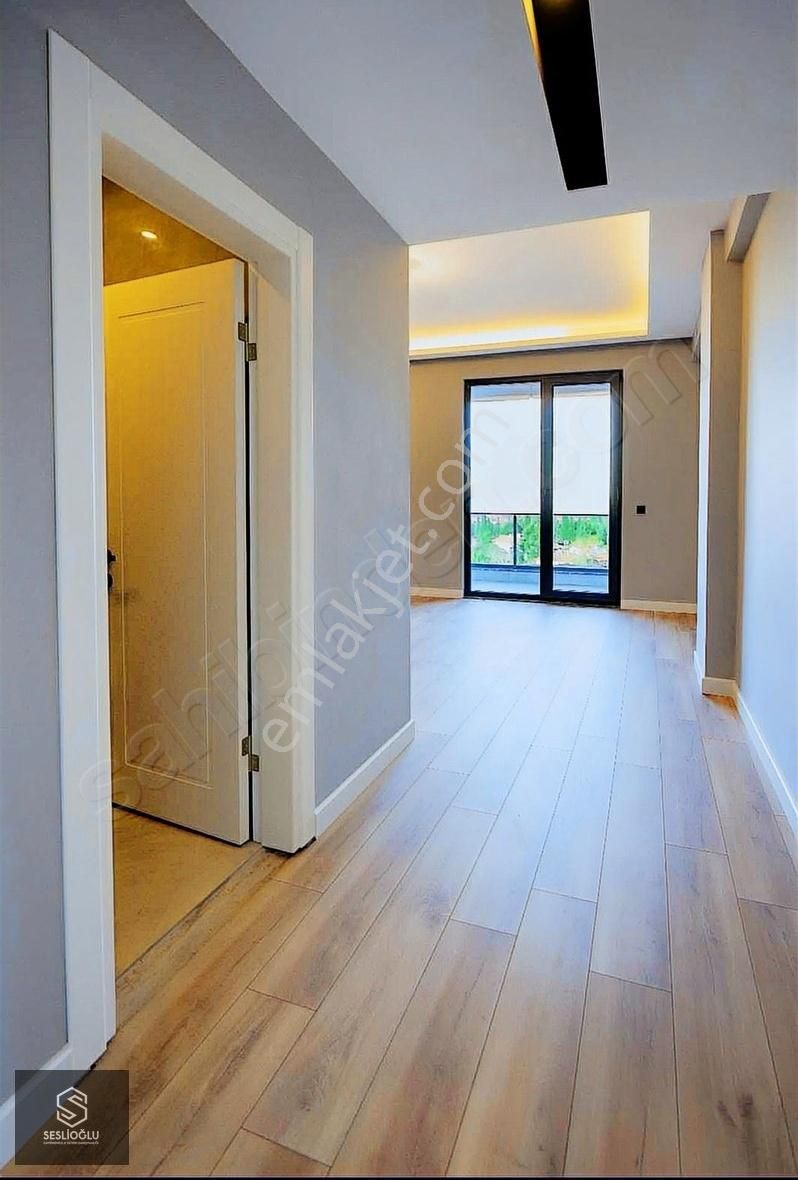 Sapanca'da Göl Manzaralı Satılık Müstakil Villa - Görsel 18