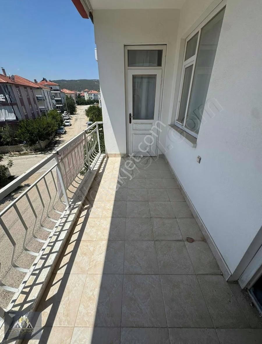 Korkuteli Yenimahalle'de Eşyalı Kiralık 3+1 Daire - Görsel 11