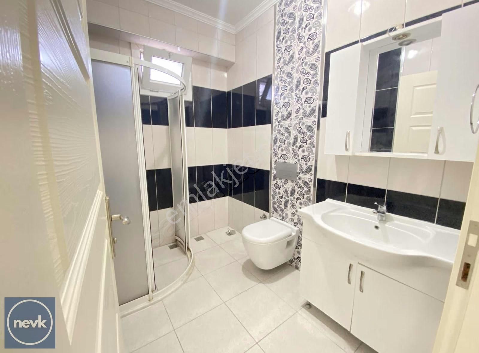 Nevk İnvest'ten Erasta Avm Yanı Ara Kat Katta Tek Kiralık Daire - Görsel 26