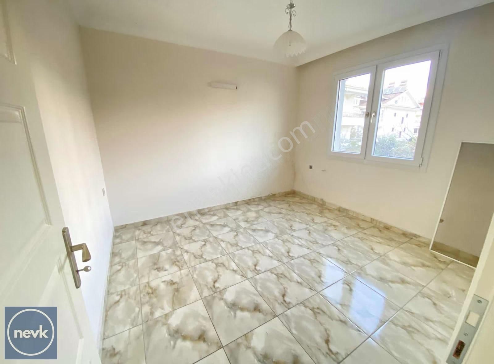 Nevk İnvest'ten Erasta Avm Yanı Ara Kat Katta Tek Kiralık Daire - Görsel 22