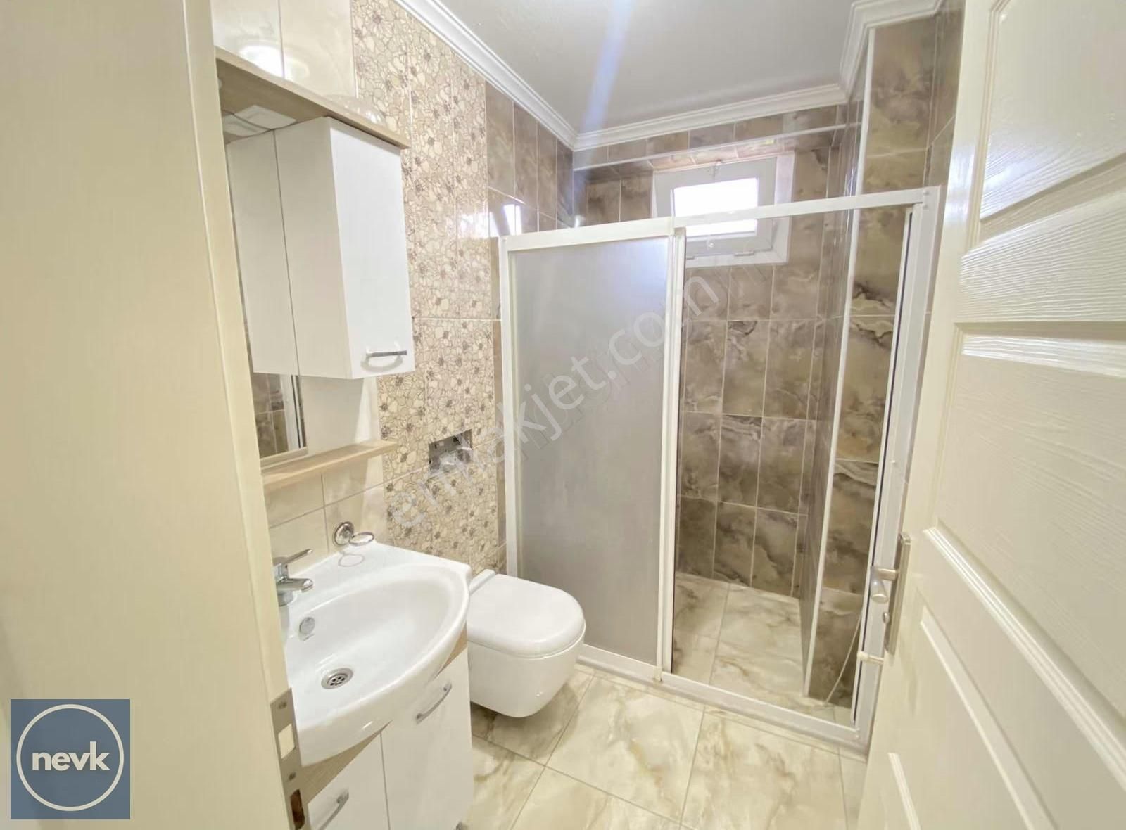 Nevk İnvest'ten Erasta Avm Yanı Ara Kat Katta Tek Kiralık Daire - Görsel 13