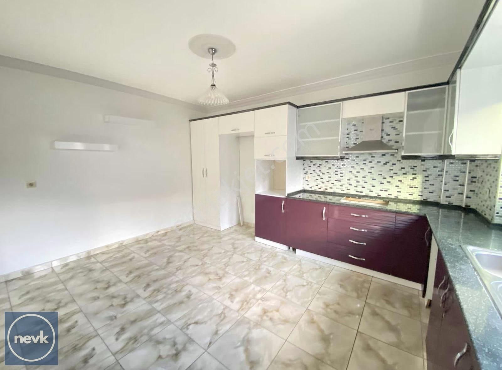 Nevk İnvest'ten Erasta Avm Yanı Ara Kat Katta Tek Kiralık Daire - Görsel 12