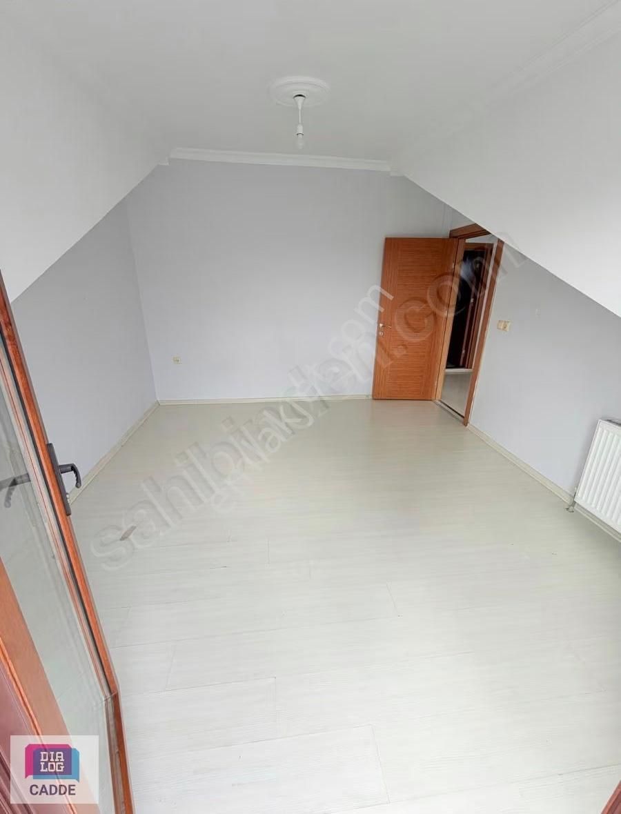 Özgürlük Mah.istiklal Caddesi Üzerinde Satılık 3+2 Dublex - Görsel 4