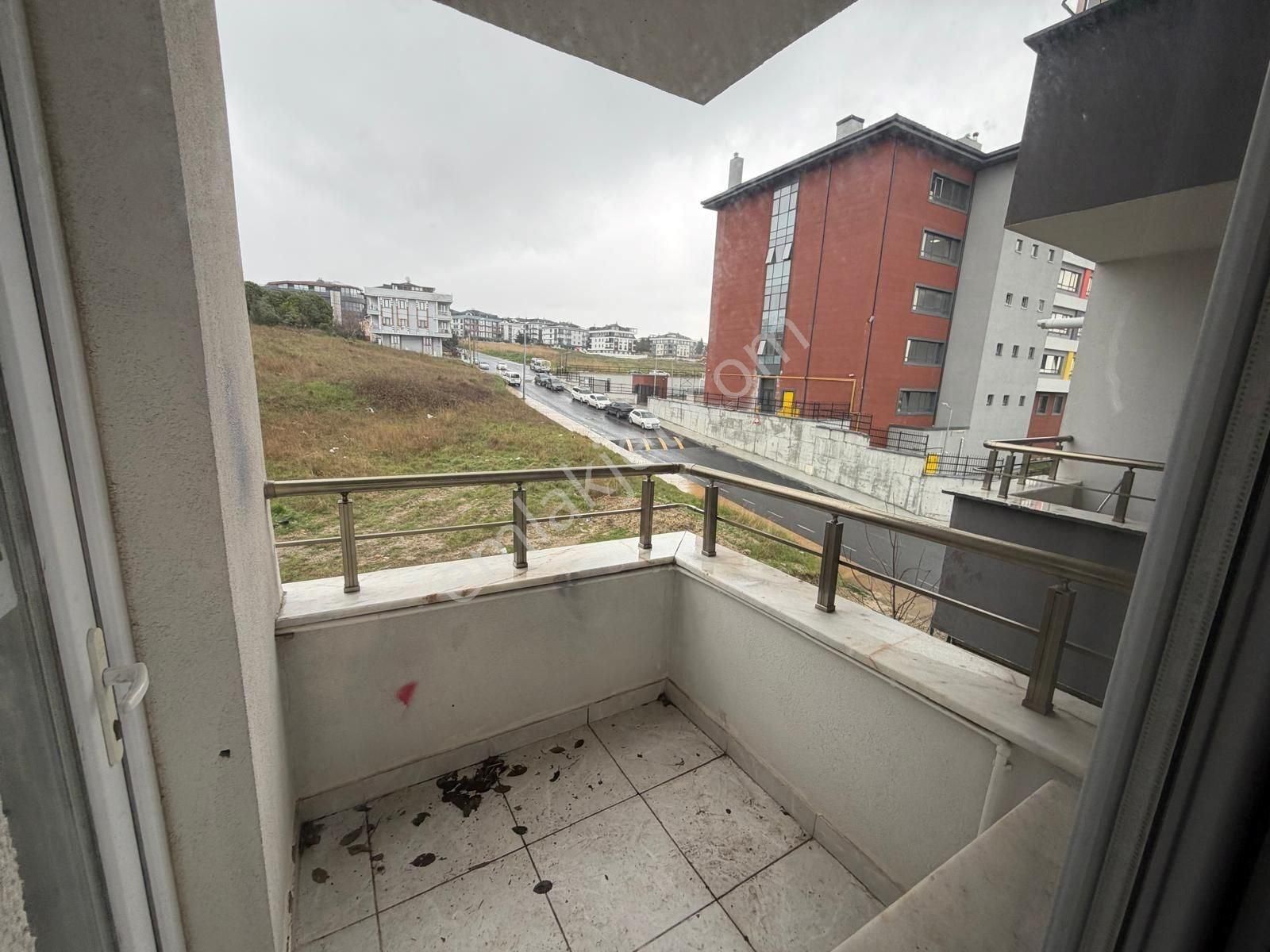 Beylikdüzü Kavaklıda Kiralık 2+1 90 M2 Daire - Görsel 17