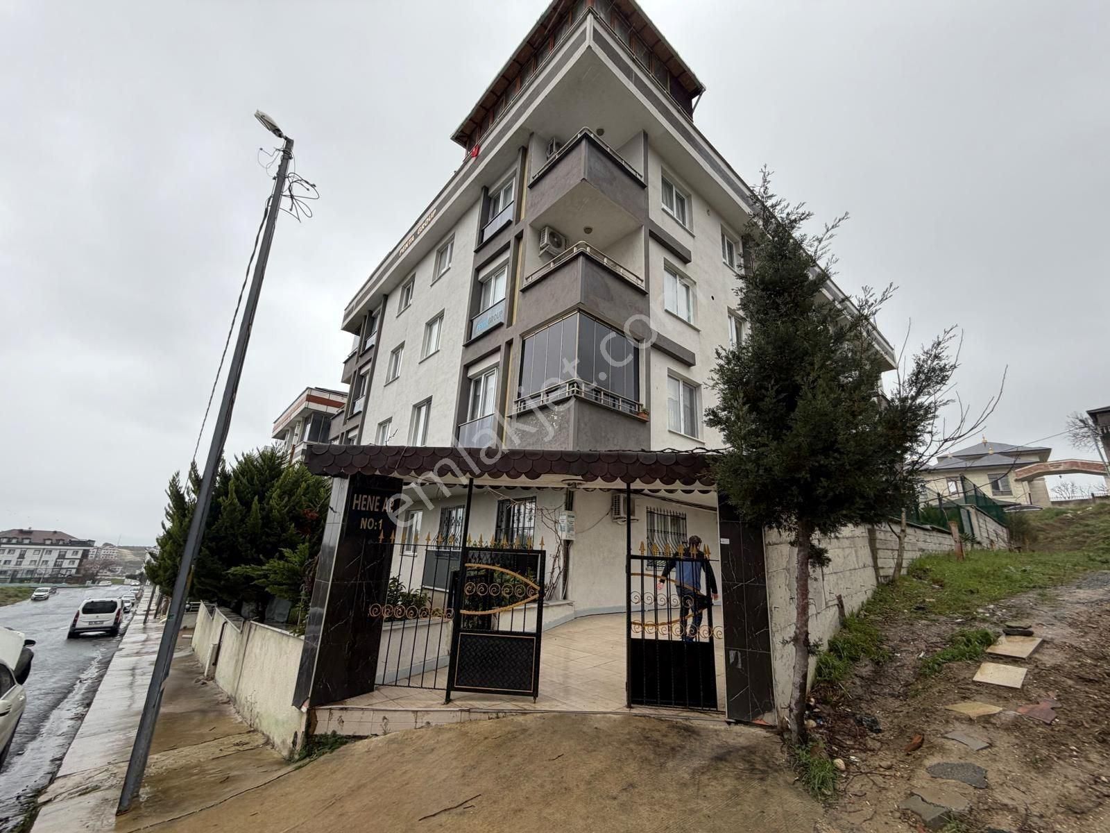 Beylikdüzü Kavaklıda Kiralık 2+1 90 M2 Daire