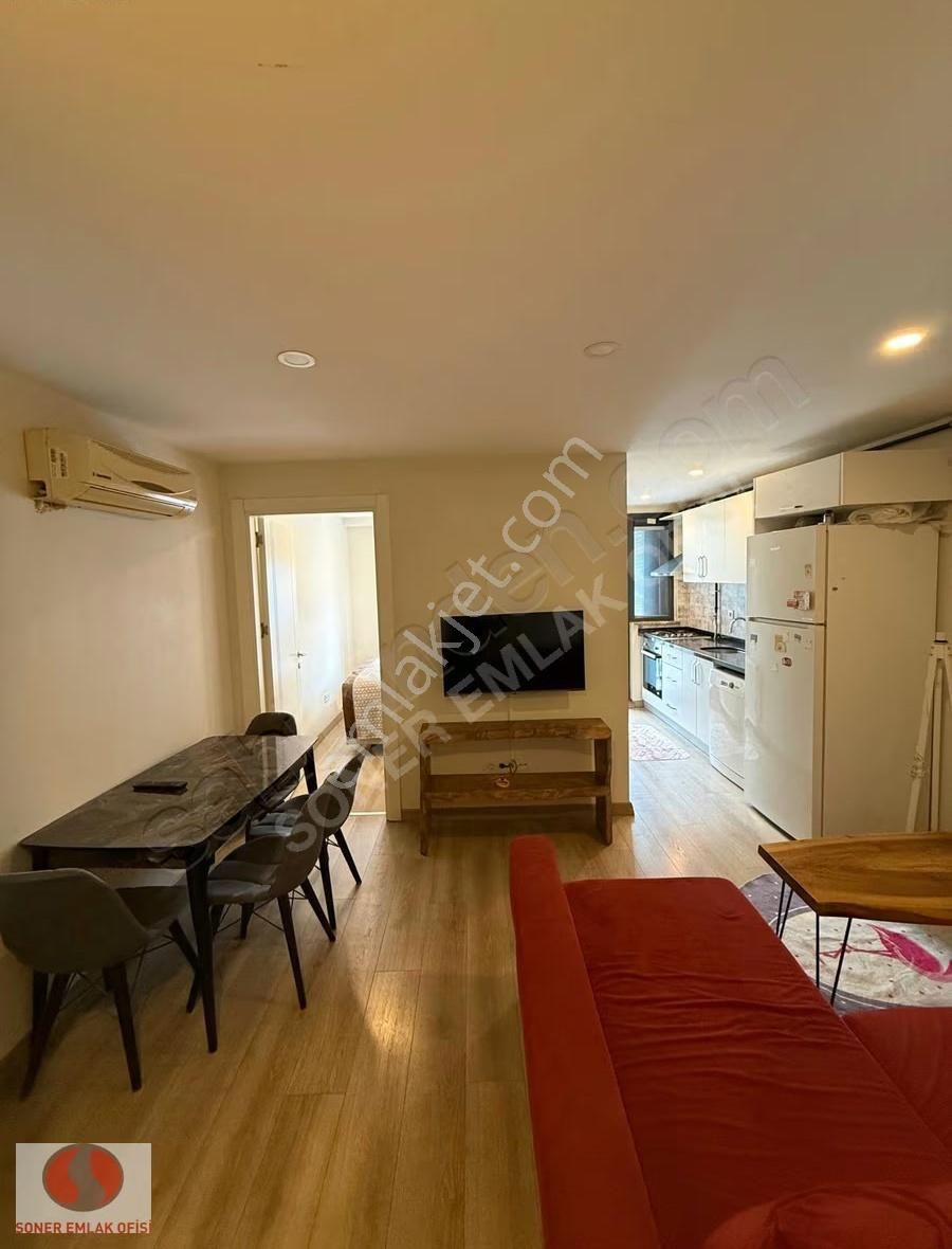 Kadıköy Hasırcı Başında Full Eşyaı 1+1 Daire