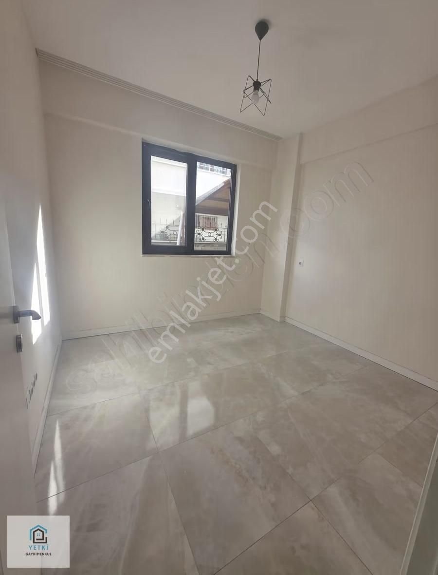 Albayrak Meydanı Mevkinde Eşyasız Kiralık 3+1 Daire Fırsatı - Görsel 3
