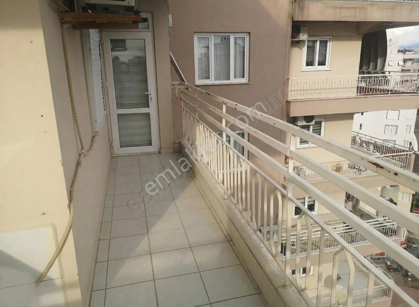 Satılık Meydan Kavağında Süper Konumda Perge Caddesınde Daire - Görsel 13