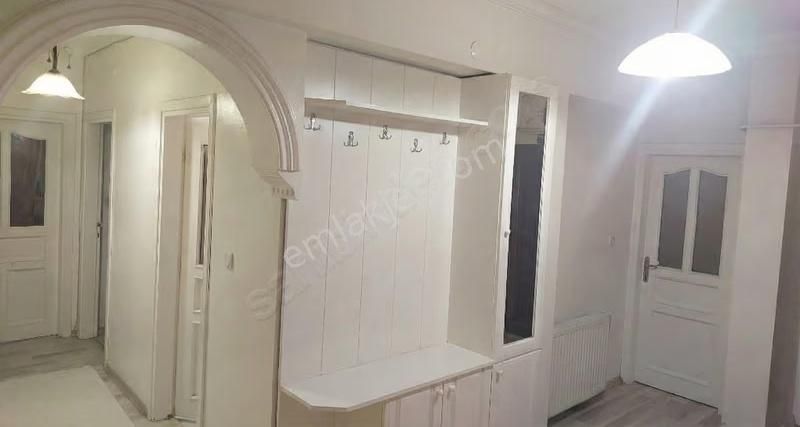 Satılık Meydan Kavağında Süper Konumda Perge Caddesınde Daire - Görsel 7