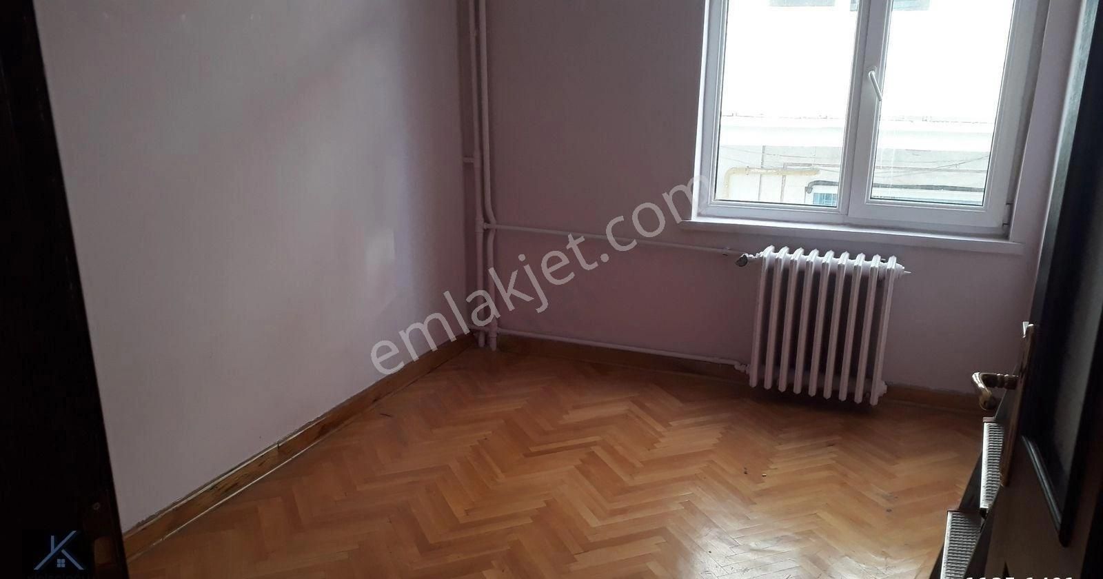 Satılık, G.o.p., Reşit Galip Cad.'de, 2+1, Ön, 2. Katta, Güney-batı Cephe, Merkezi - Görsel 10