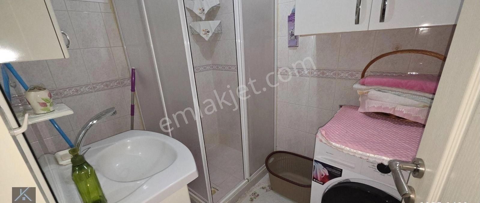 Satılık, 3+1, Katta, Tıp Fak. Yakını, Demirlibahçe Ağaçlı Caddesinde, Kombili - Görsel 6