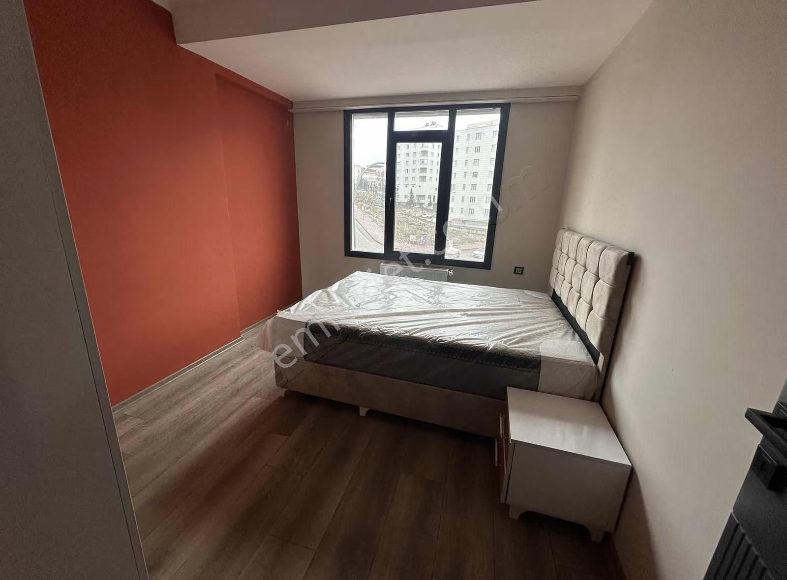 Kiralık Full Eşyalı Ara Kat Daire Havuzlu - Görsel 22