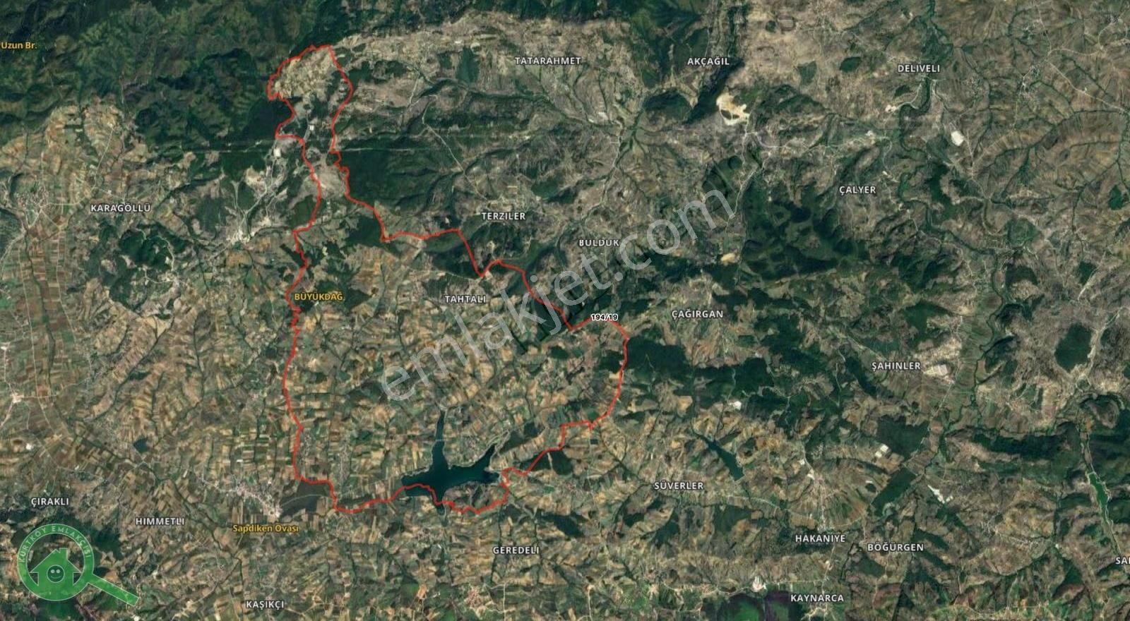 Derince Tahtalı - 483m2 Yola Cepheli Tarla - Etrafı Çevrili + Su - Görsel 8