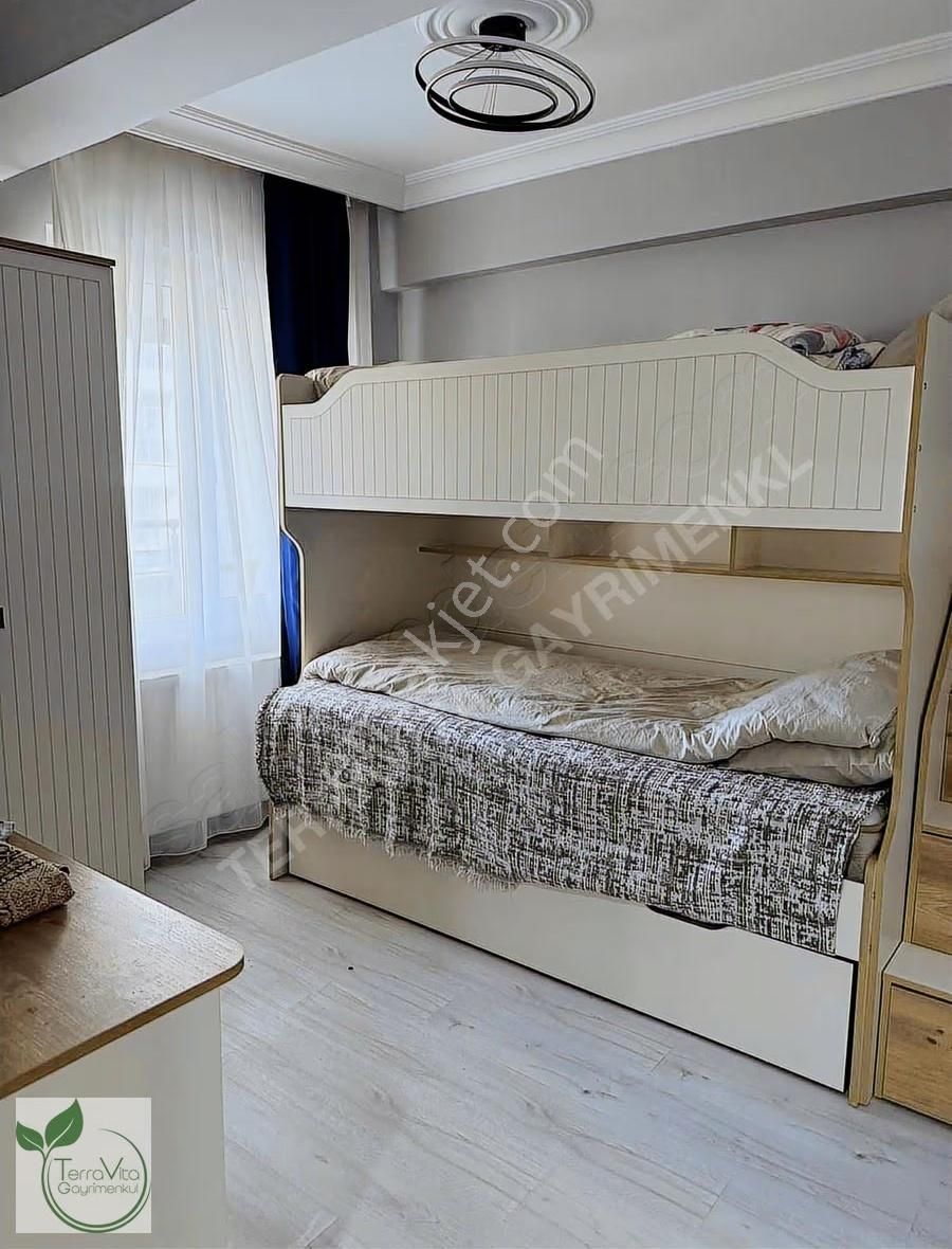 Halkalı Merkezde Önü Açık 2+1 Geniş Balkonlu Ferah Satılık Daire - Görsel 10