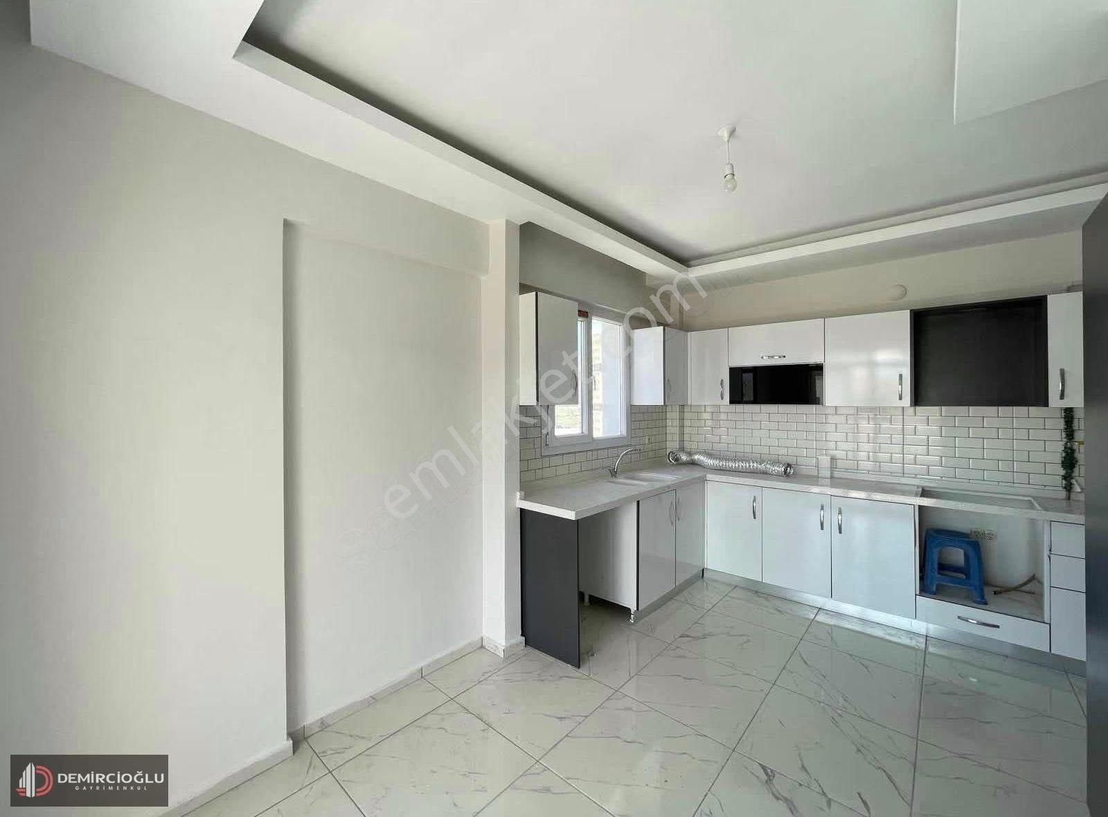 Papatya Caddesi/3+1/175m2/meskenli/fırsat Dairesi - Görsel 11