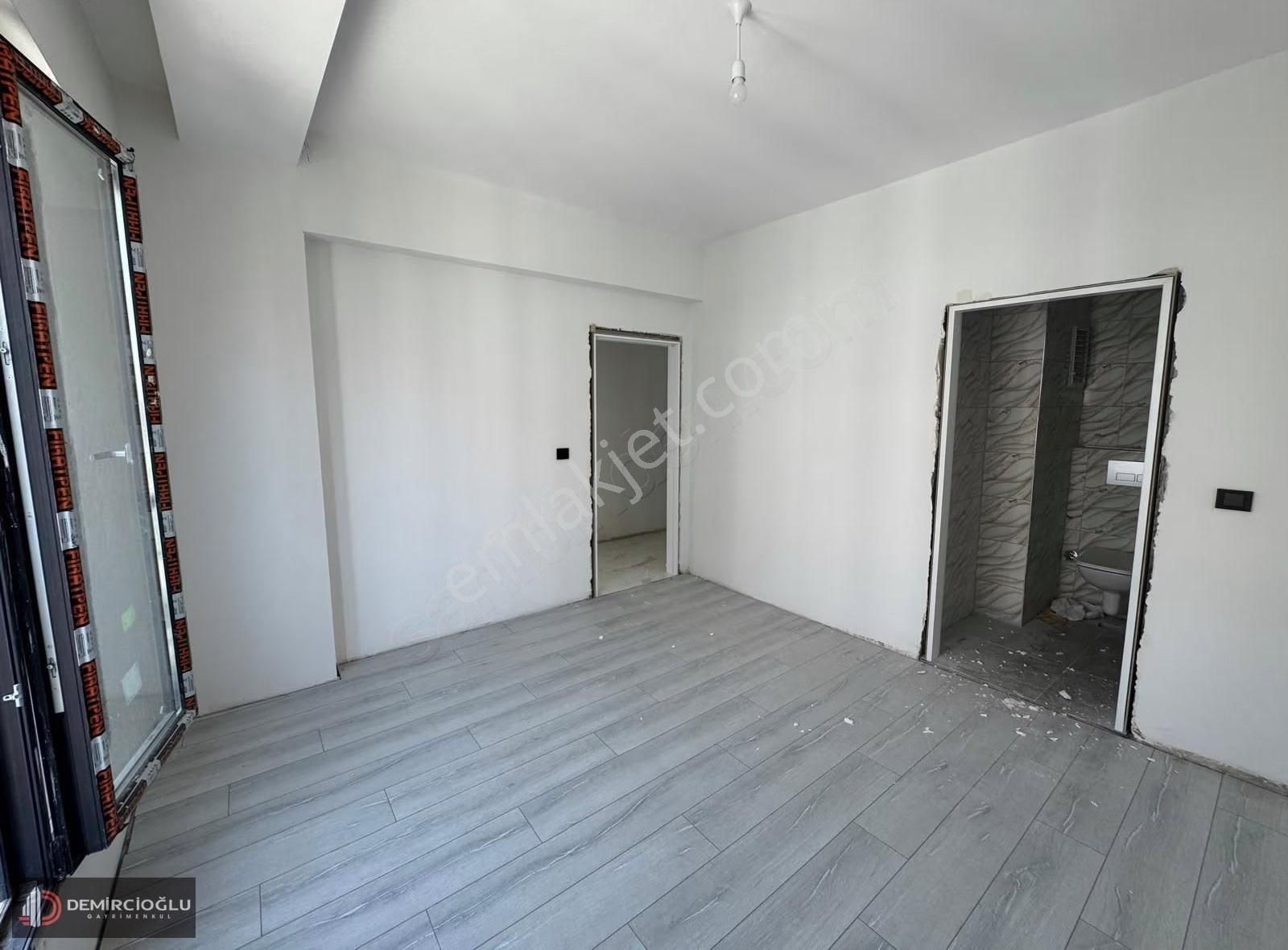 Demircioğlu Gayrimenkul'den Sıfır 2,5+1 Teslim Daire - Görsel 8