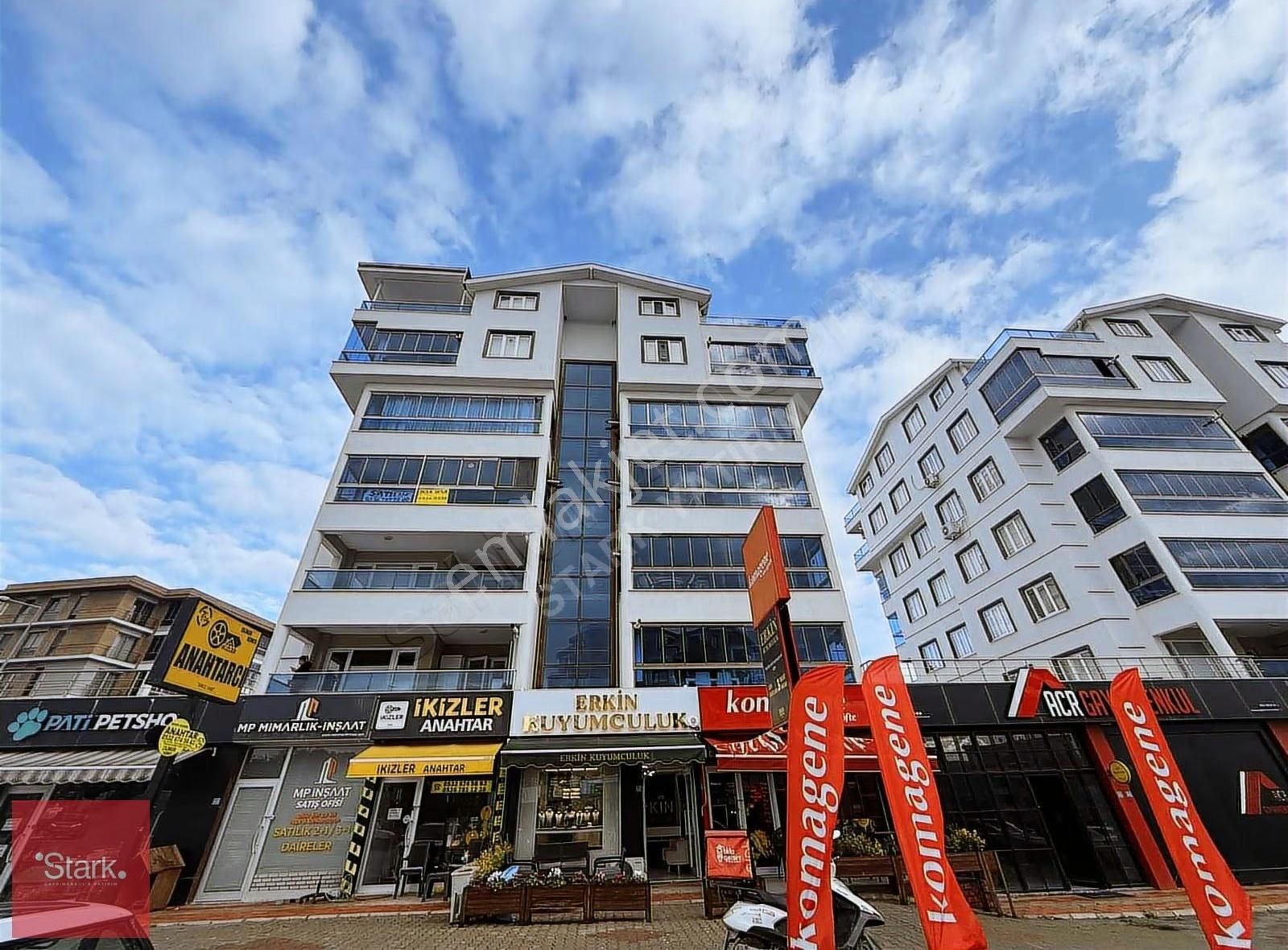 Stark'tan Kayapa'da Kiralık 3+1 Fırsat Daire