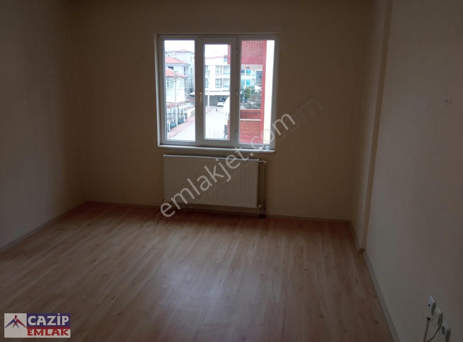 Cazip'ten Ereğli Lisesi Arkasında Ara Kat Kombili Satılık Daire - Görsel 12