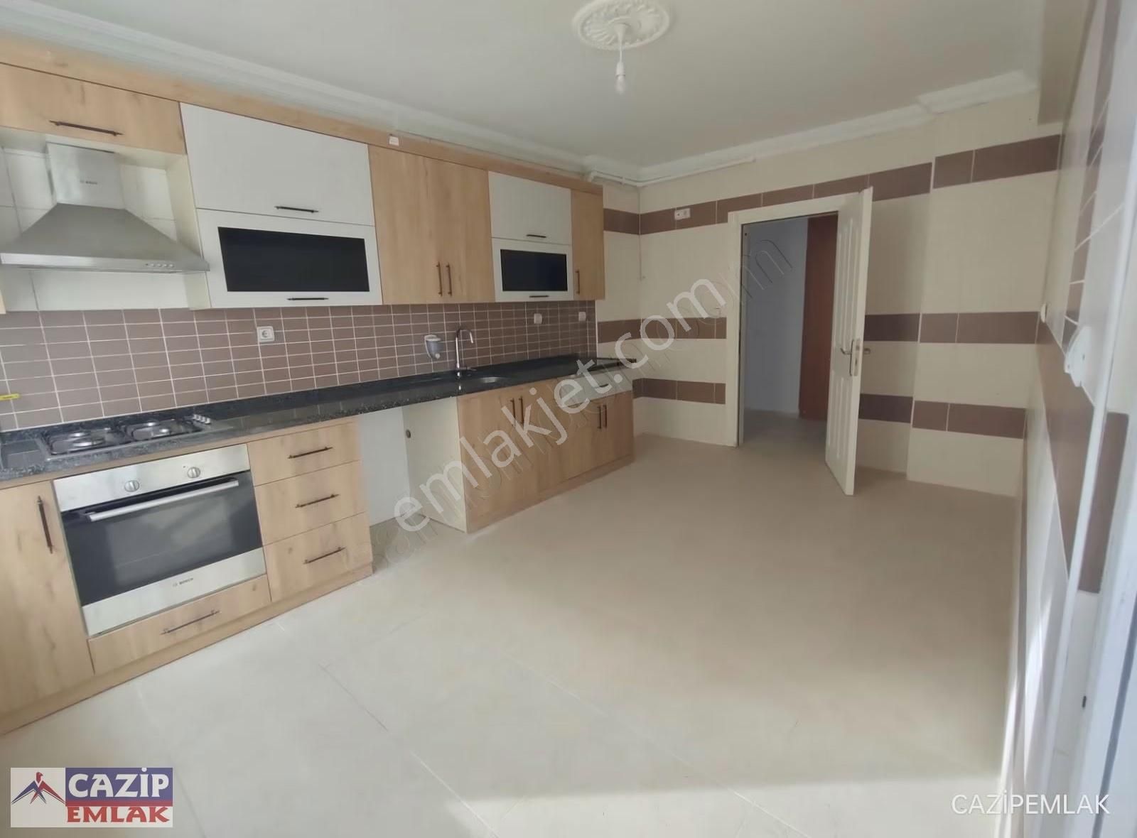 Cazip'ten Kultur Merkezi Yanı Ara Kat Kombili Çift Banyo Daire