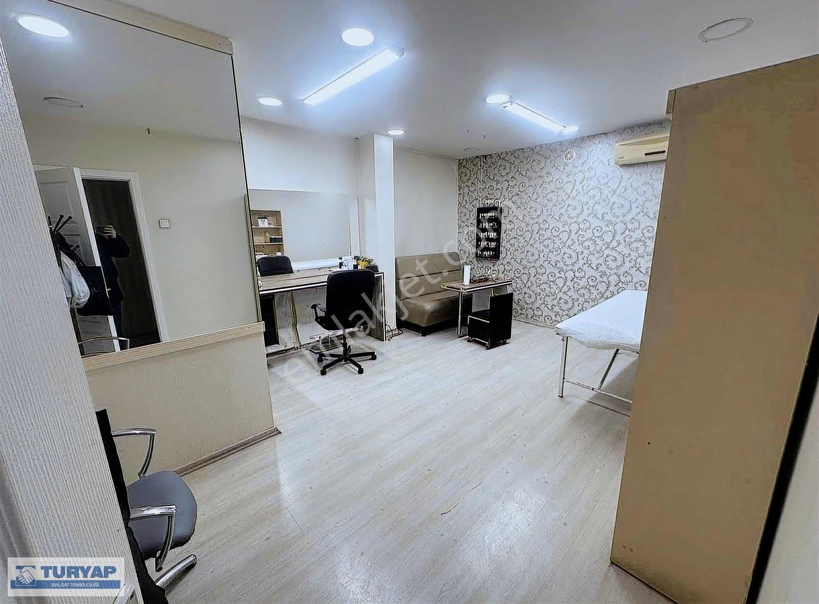 Turyap'tan Vedat Dolakay Cad Üzerinde Satılık Dükkan - Görsel 20