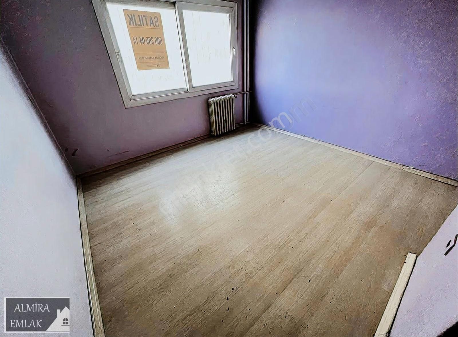 Üçyol Meydan Metro Yakını Cadde Binasında 3+1 Köşe Dairea - Görsel 21