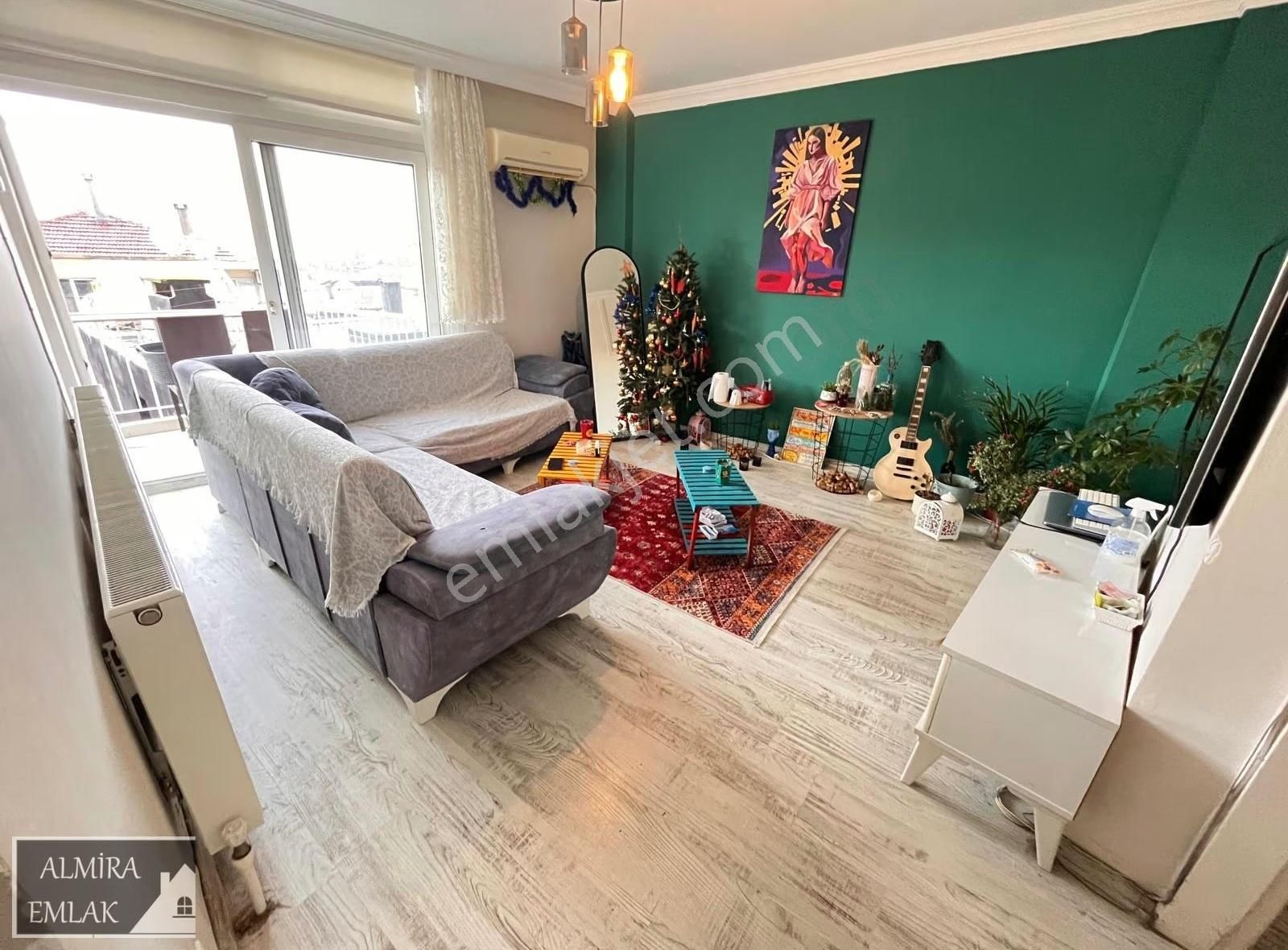 Halilrıfat Paşa Cadde Üzeri Ara Kat 2+1 100m2 Çift Cepheli Daire - Görsel 31