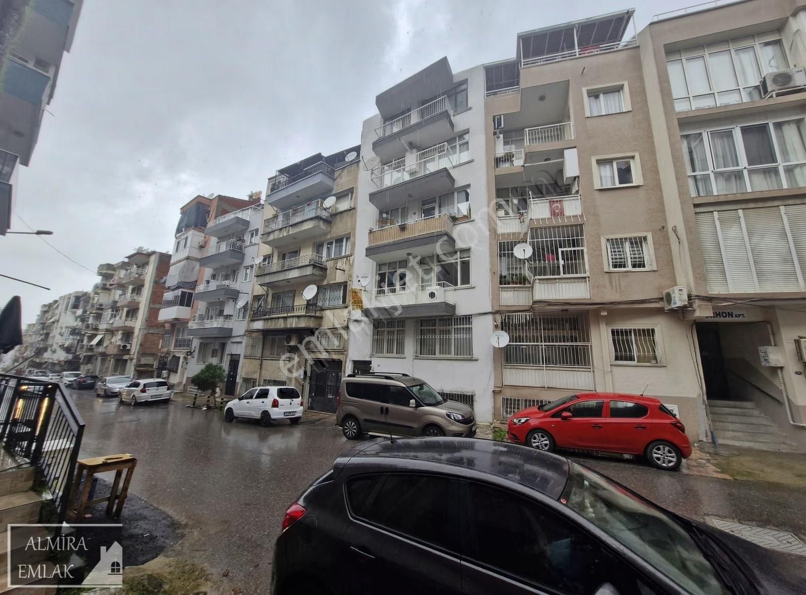 Halilrıfat Paşa Cadde Üzeri Ara Kat 2+1 100m2 Çift Cepheli Daire - Görsel 22