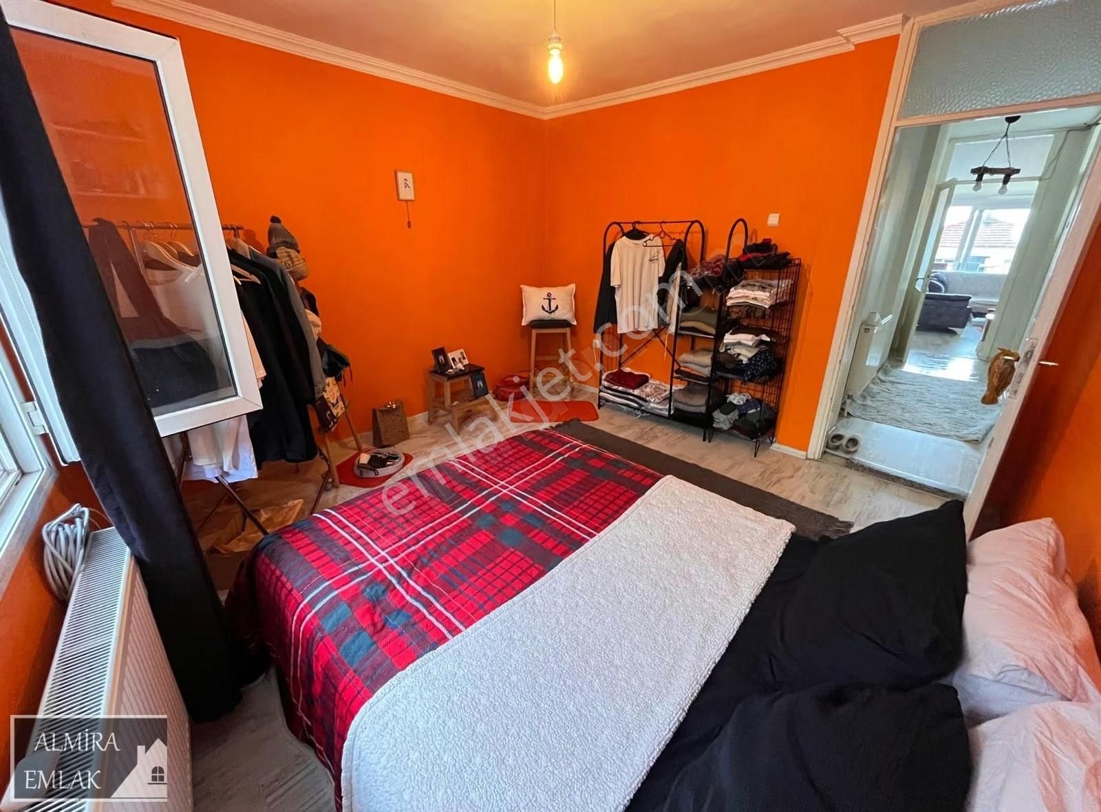 Halilrıfat Paşa Cadde Üzeri Ara Kat 2+1 100m2 Çift Cepheli Daire - Görsel 10