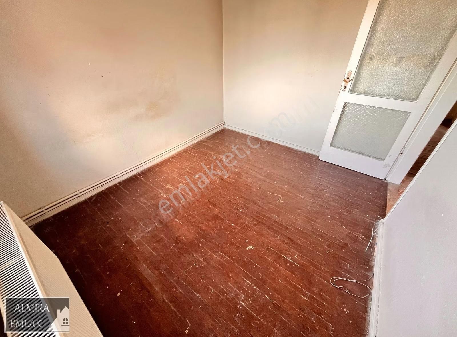 Necatibey Okulu Karşısı Acil Satılık 2+1 100m2 Ara Kat Daire - Görsel 3