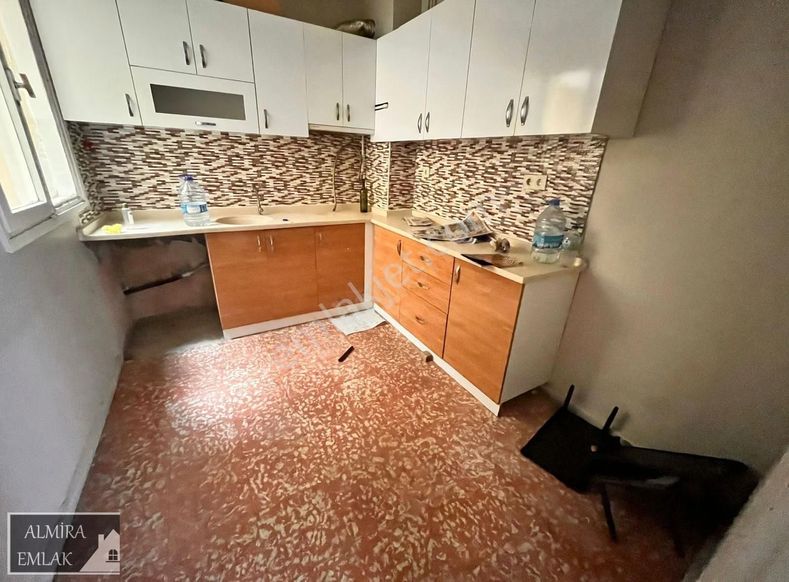 Necatibey Okulu Karşısı Acil Satılık 2+1 100m2 Ara Kat Daire - Görsel 25