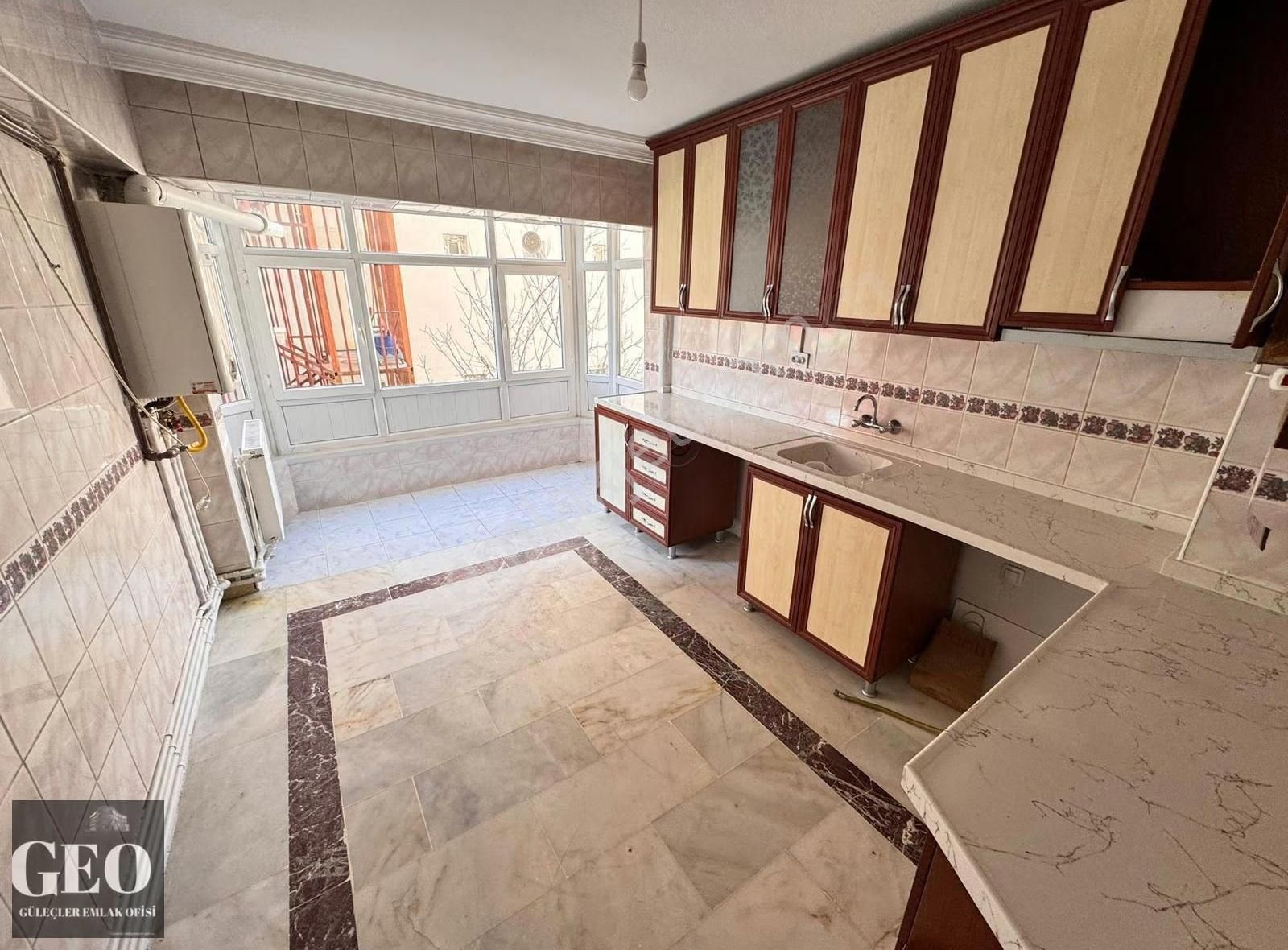 Karapürçek Mh Hayme Hatun İlköğretim Okulu Yakını Cadde Üstü - Görsel 8