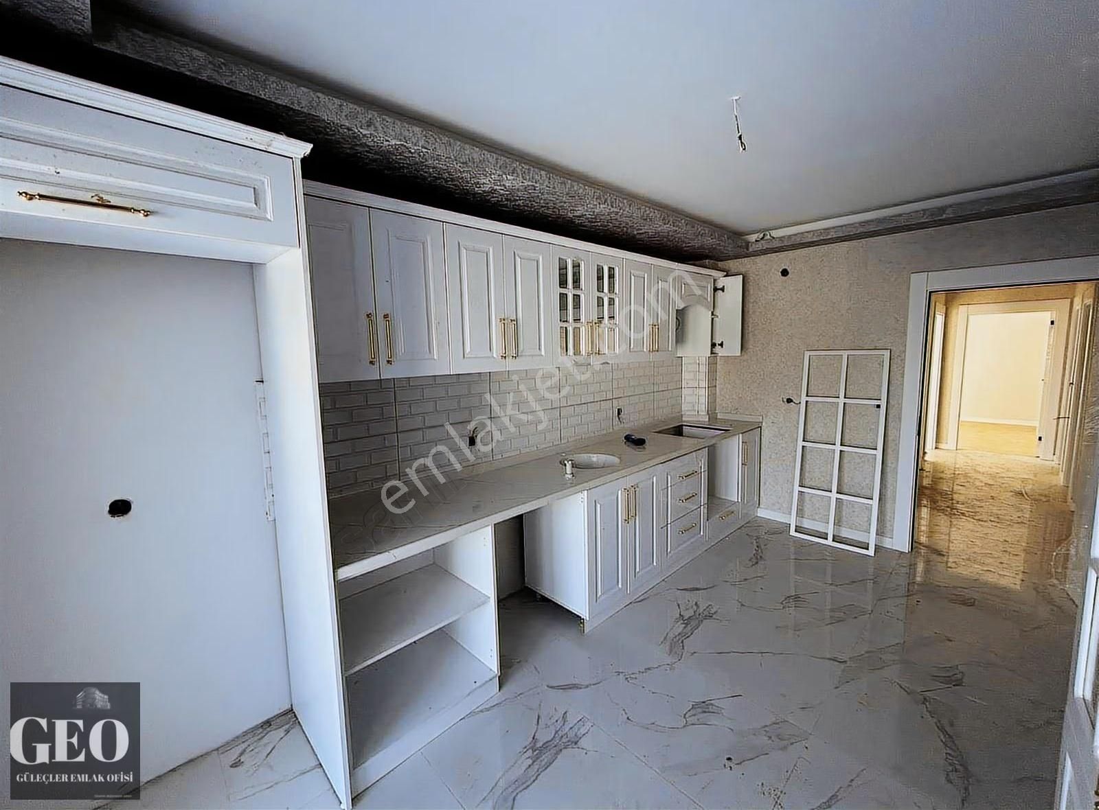 Feridun Çelik'te Lüx Yapılı Sıfır 3+1 Daireler!!!